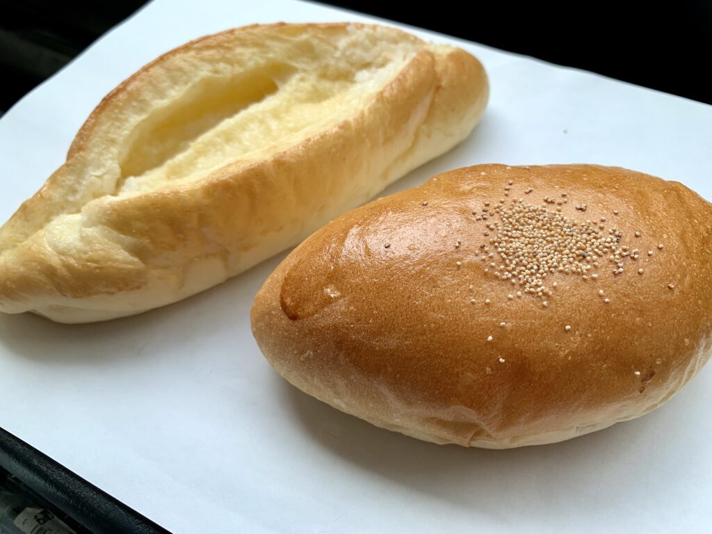 コッペパンとあんぱん